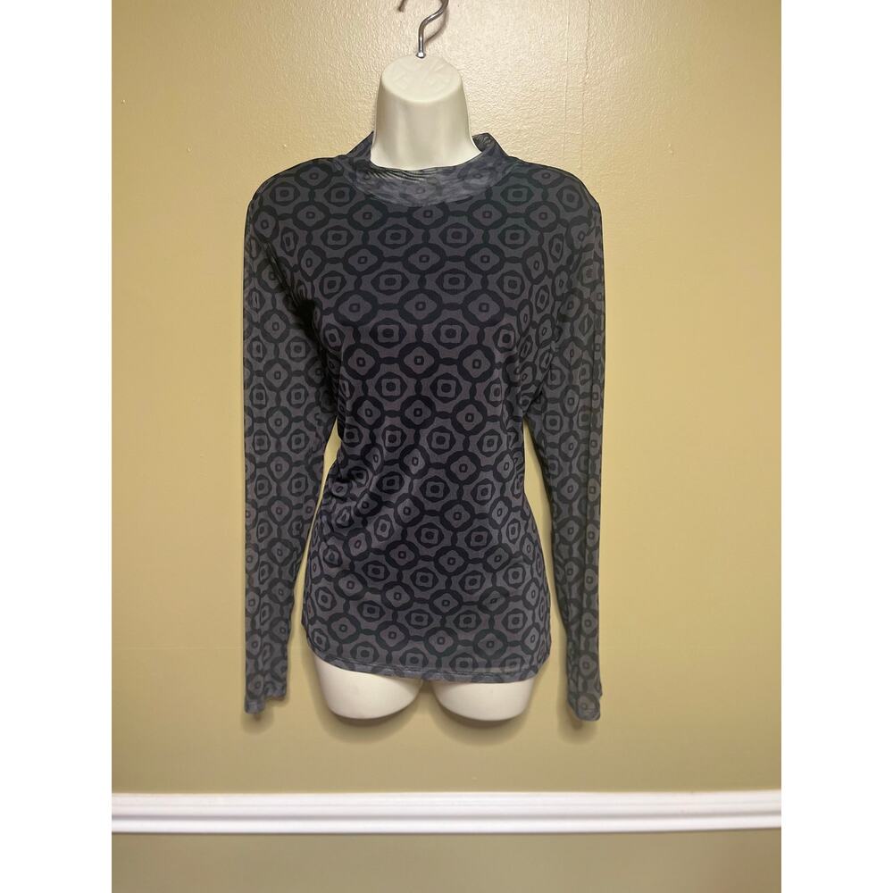 Girl With Curves Women's Small Gray/Black Geo Print Long Sleeve Mesh Top